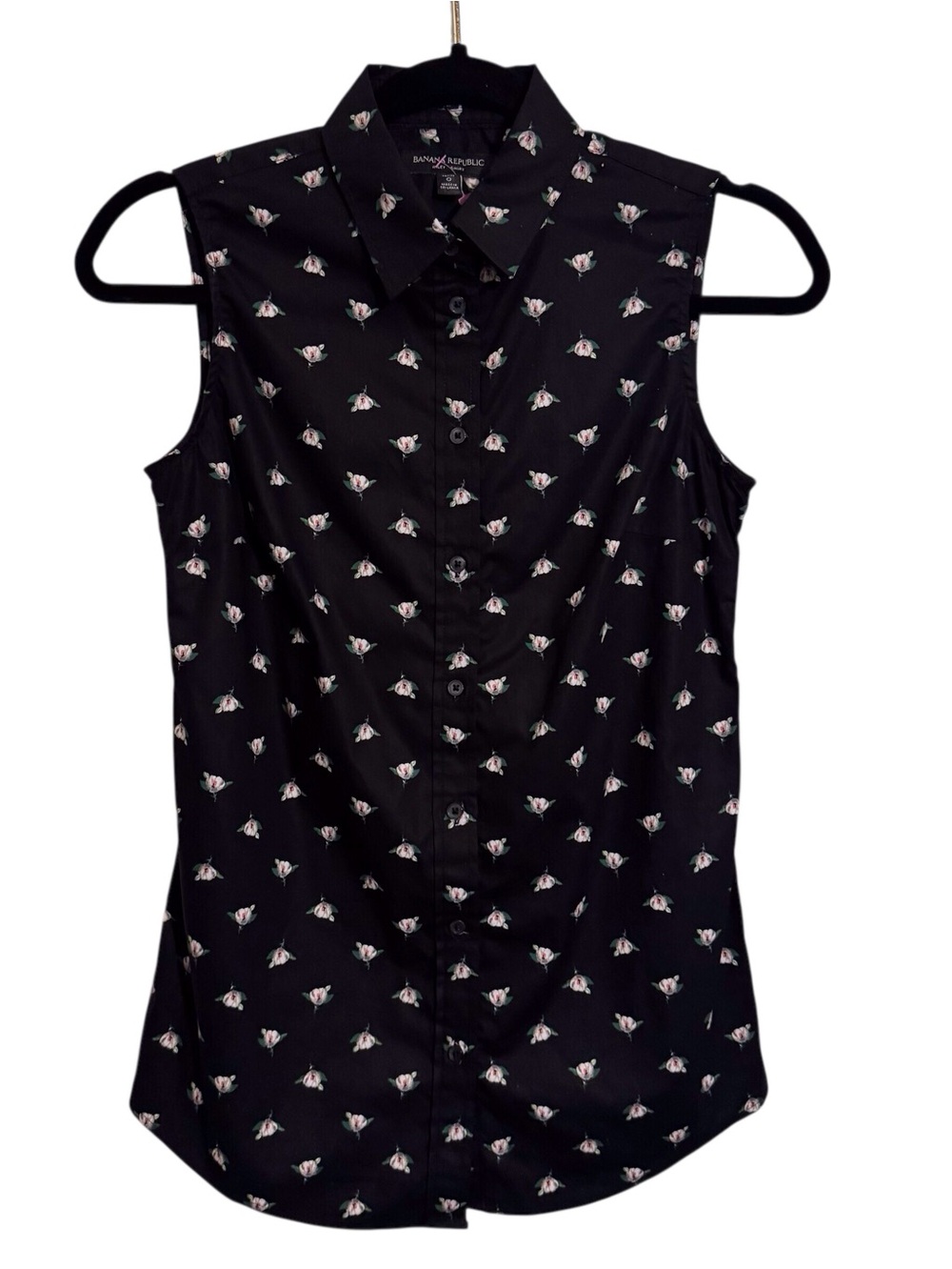 Banana Republic Size 0 Petite Floral Button Up Sleeveless Riley Top Collared
